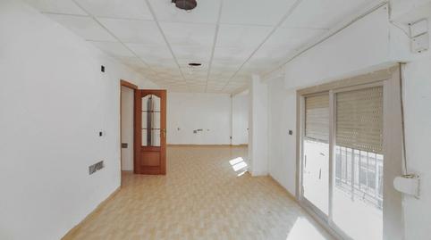 Foto 3 de Piso en venta en C/ Haiti, Las Trescientas - San Francisco - Ciudad Vergel, Elda