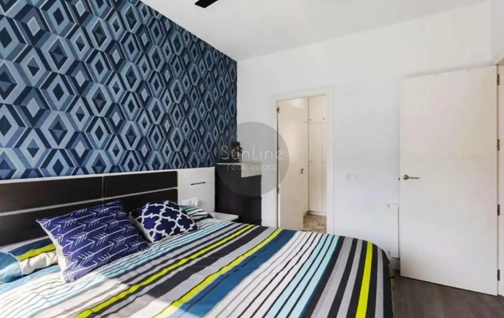 Habitación de Casa o chalet en venta en Benicalap