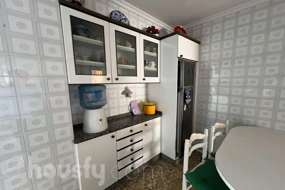 Cocina de Piso en venta en A Coruña Capital  con Calefacción