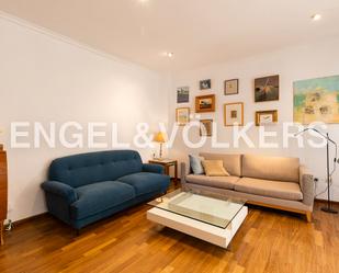 Sala d'estar de Apartament de lloguer en  Valencia Capital amb Aire condicionat, Calefacció i Parquet
