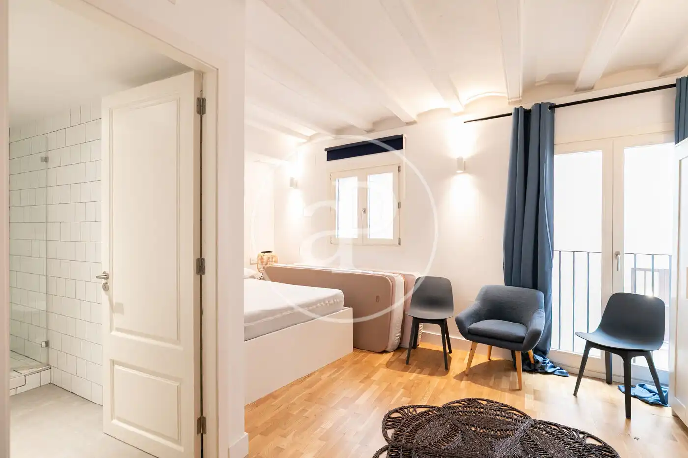Habitación de Piso en venta en Barcelona con Aire acondicionado, Calefacción y Balcón