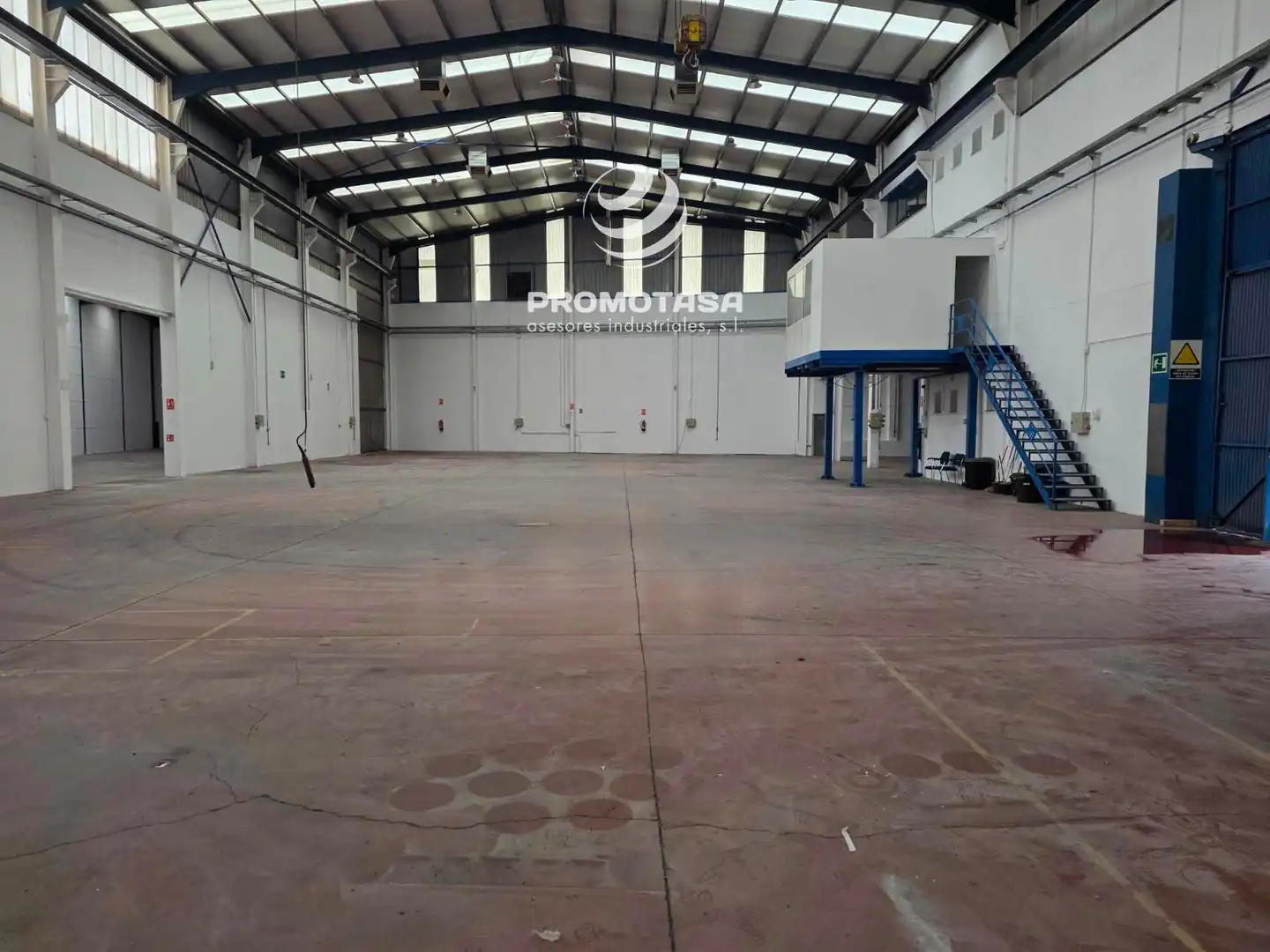 Nave industrial de alquiler en Arganda del Rey con Calefacción