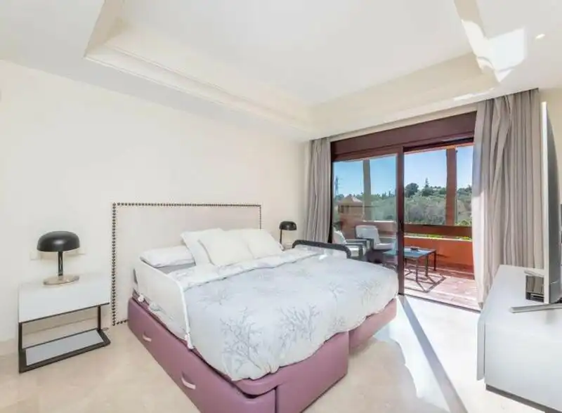 Apartament amb terrassa en venda a Nueva Andalucía, imagen 9