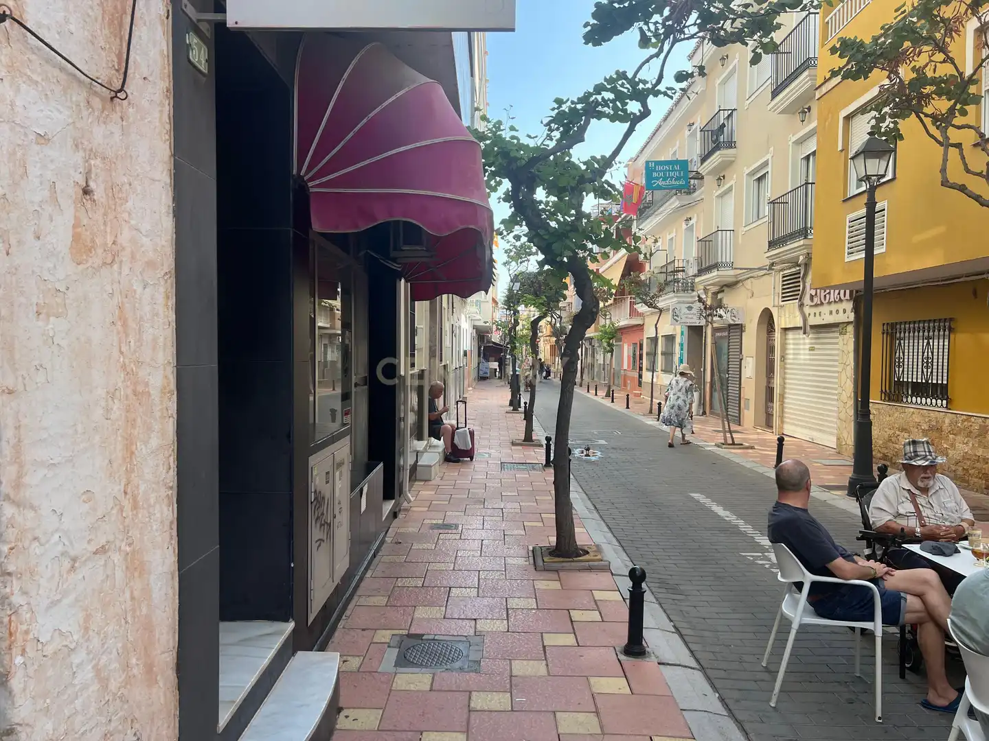 Edifici en venda a Avenida Condes de San Isidro, Fuengirola, Spain, -1, Puerto Deportivo