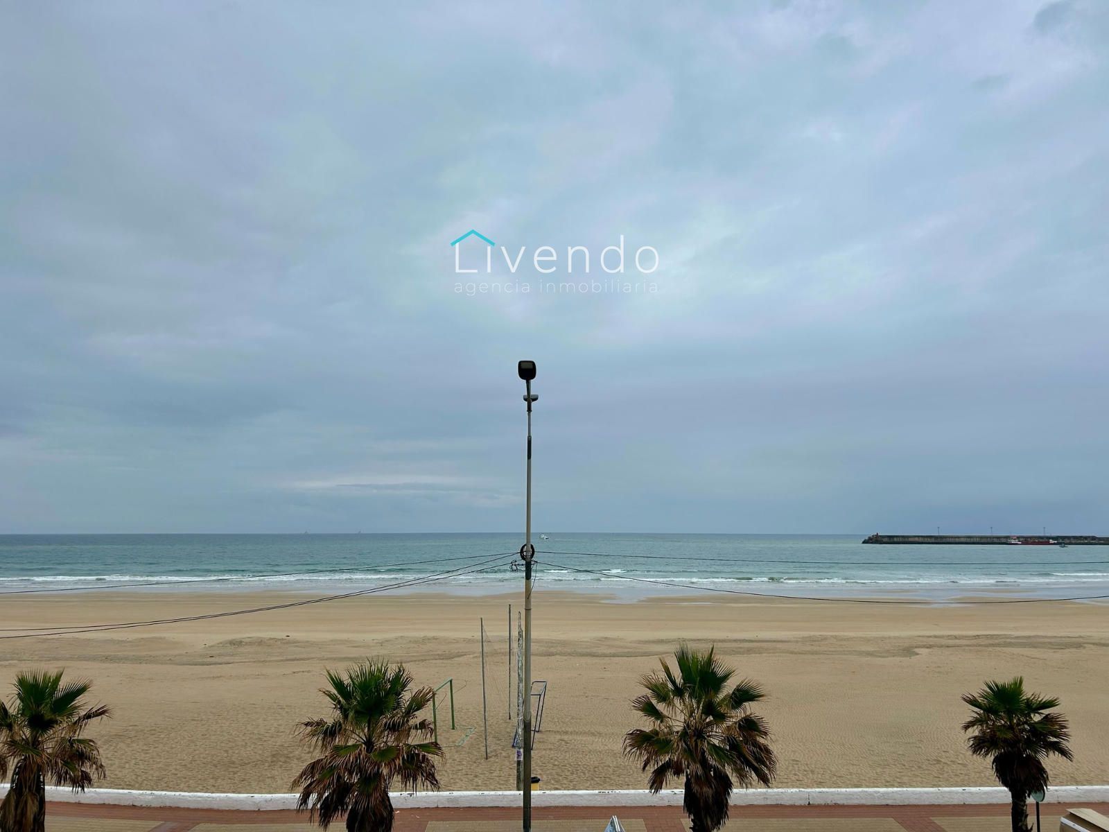 Flat for sale in Barbate  with Air Conditioner and Terrace