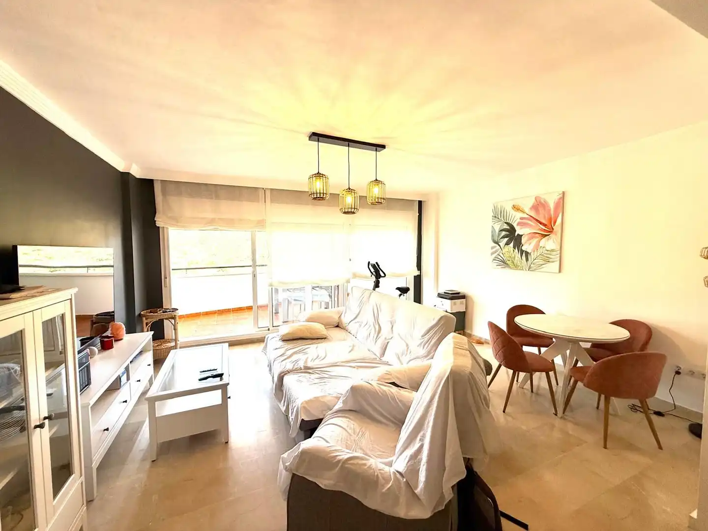 Living room of Flat for sale in Parauta  with Terrace, Storage room and Furnished