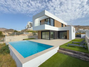Neubau-Villa mit Balkon zum Verkauf in Balcón de Finestrat - Terra Marina