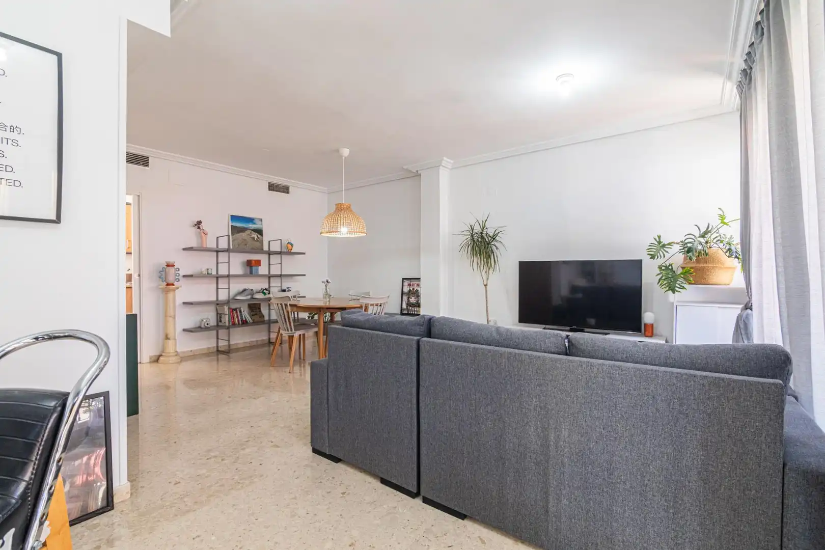 Sala d'estar de Àtic en venda en Alicante / Alacant amb Aire condicionat i Terrassa