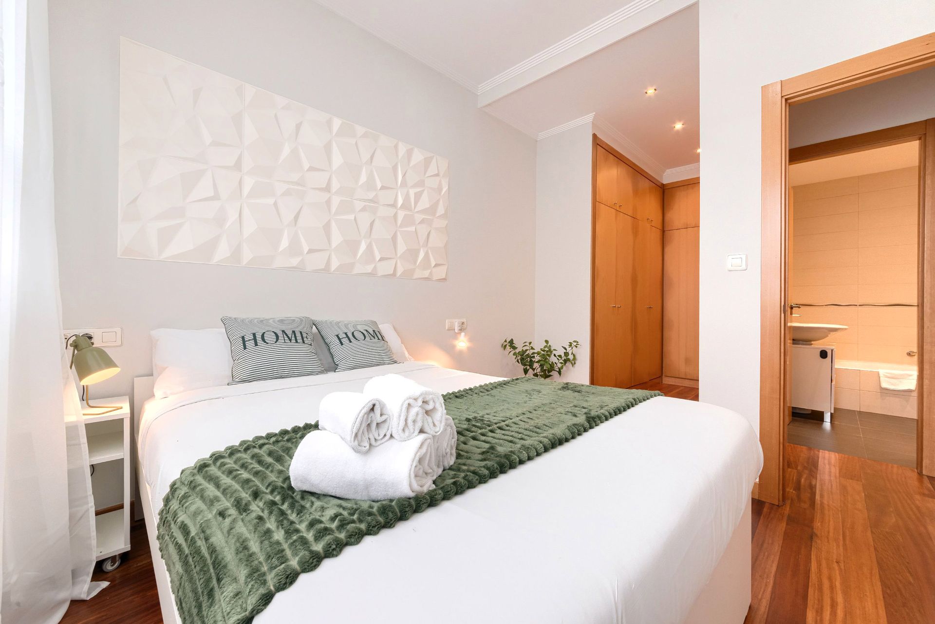 Apartamento de alquiler en Cirilo Sagastagoitia Ibilbidea, Lutxana - Llano
