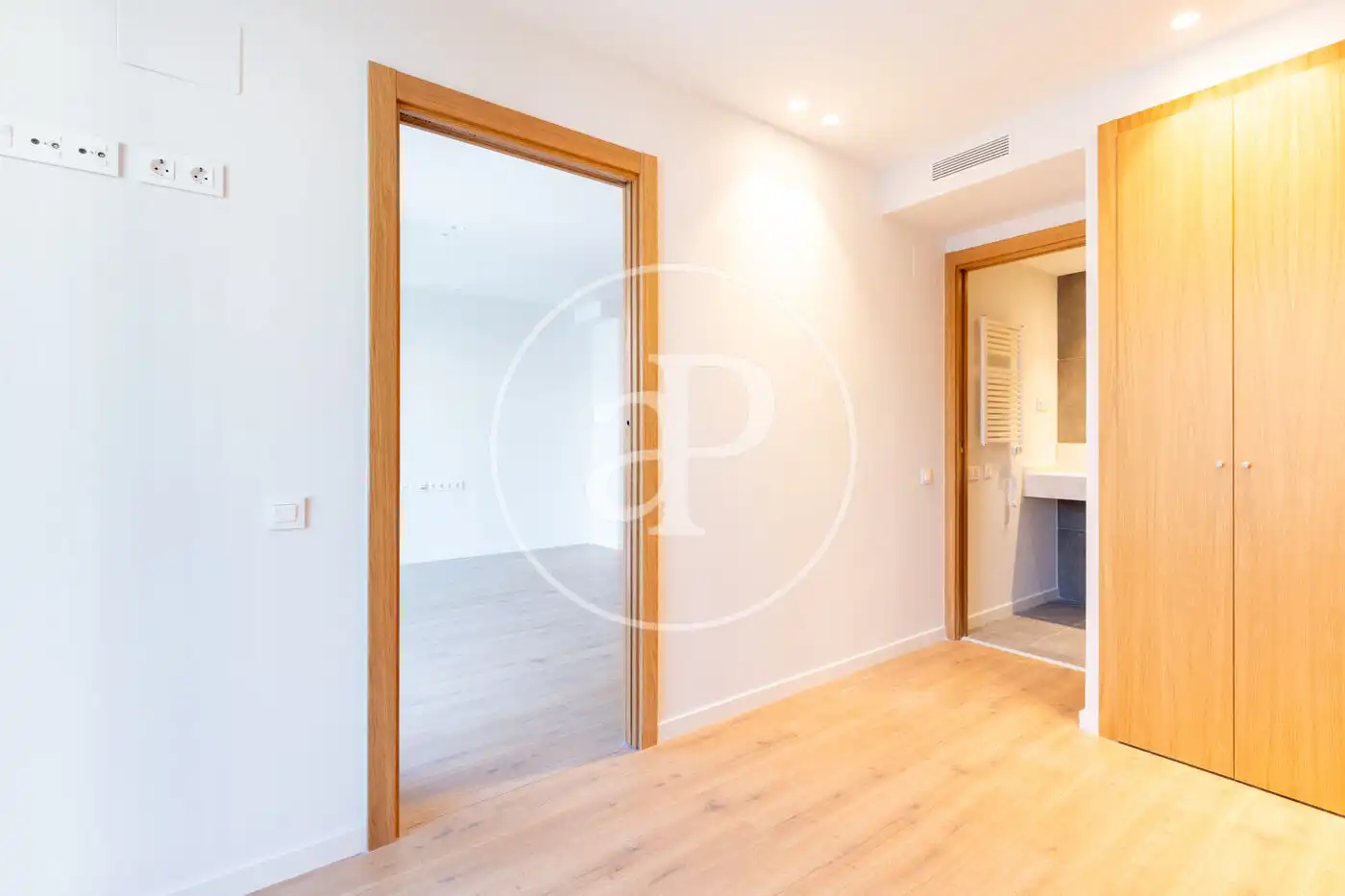 Piso en venta en Sant Cugat del Vallès con Aire acondicionado, Calefacción y Terraza