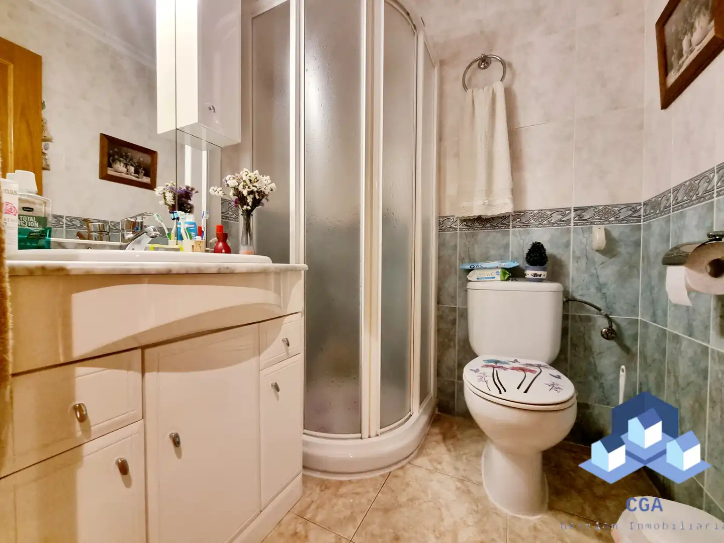 Bathroom of Duplexes for sale in Lorca  with Air Conditioner, Terrace and Storage room
