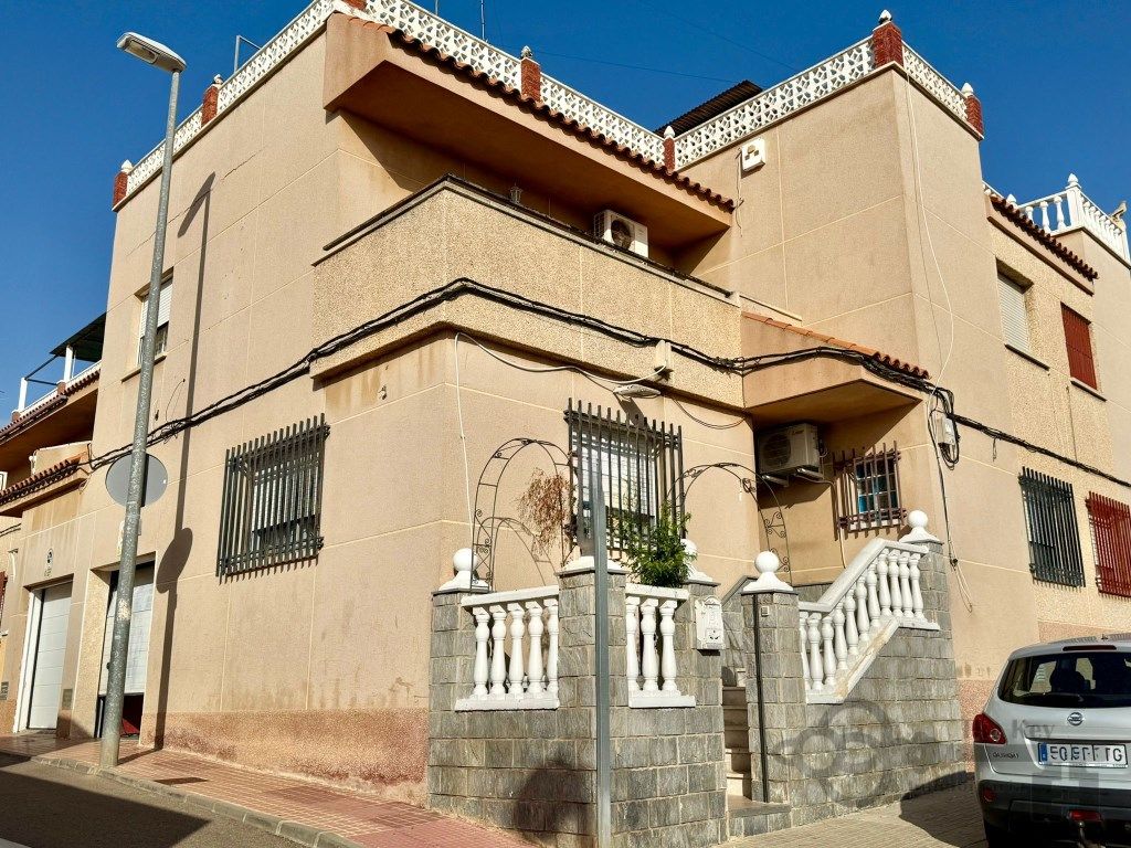 Exterior view of House or chalet for sale in Cartagena  with Air Conditioner, Terrace and Furnished