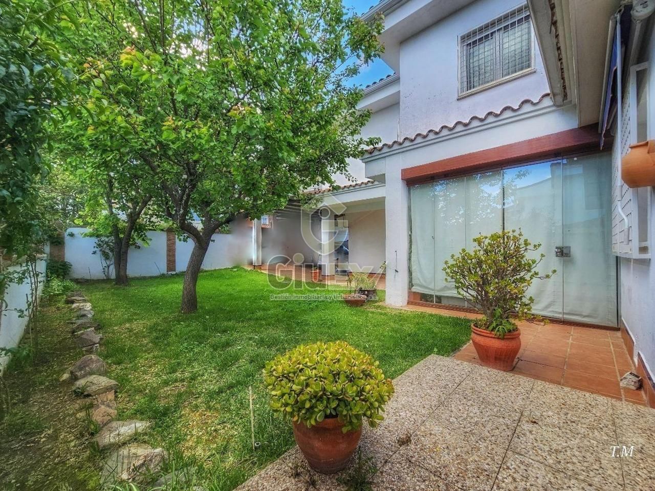 Garden of House or chalet for sale in Cáceres Capital  with Heating, Terrace and Storage room