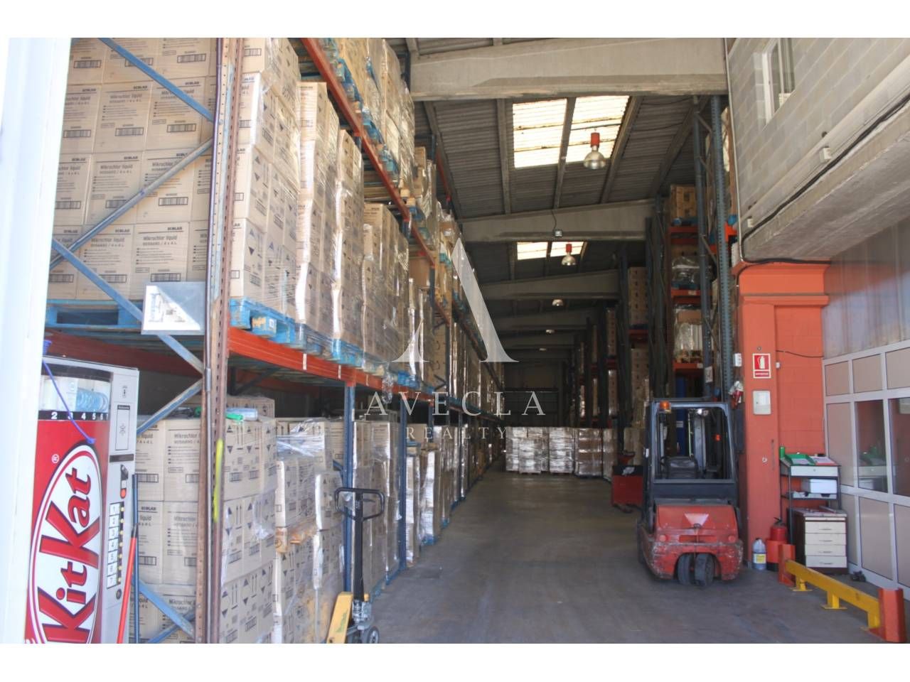 Industrial buildings for sale in Montmeló