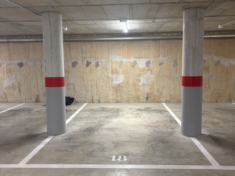 Parking of Garage to rent in Girona Capital