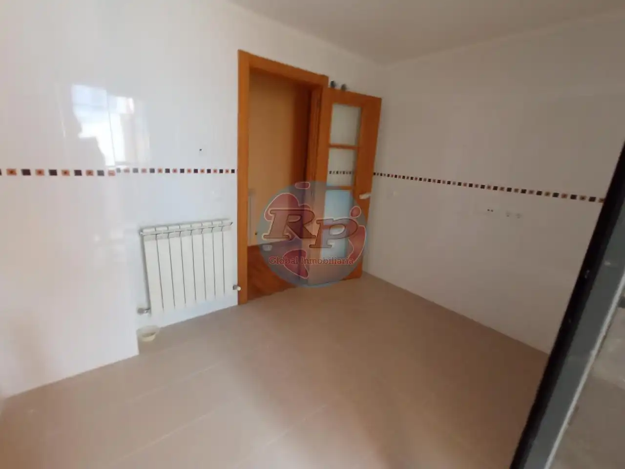 Piso en venta en León Capital  con Calefacción, Parquet y Terraza