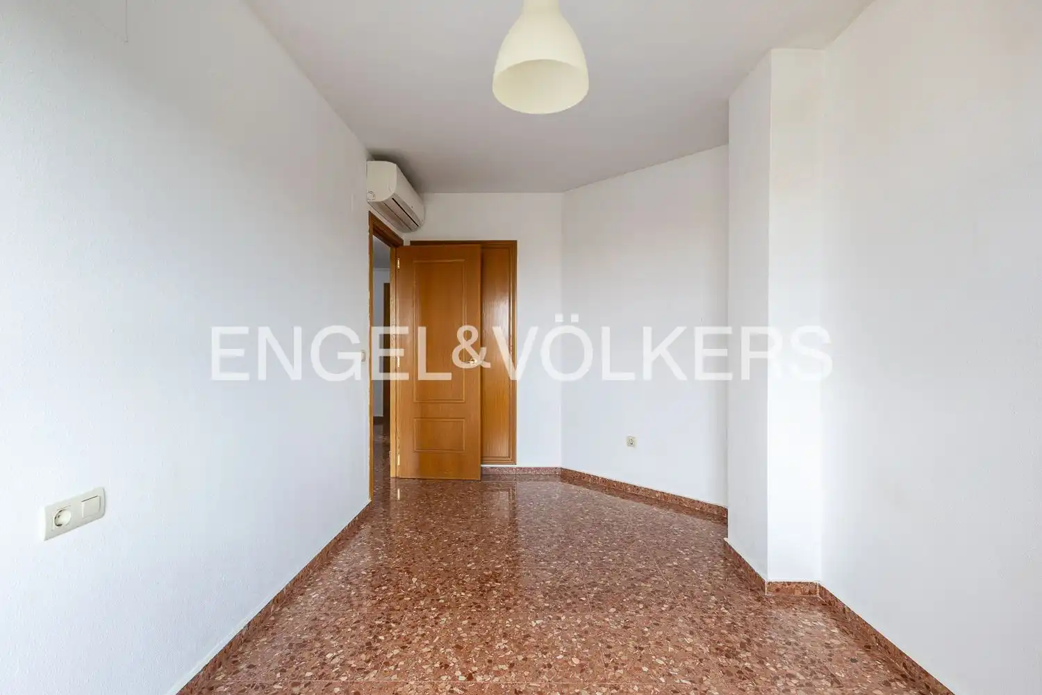 Piso de alquiler en Carrer de Rafael Lapesa Melgar Gramatic i Lingüist, Camí Reial