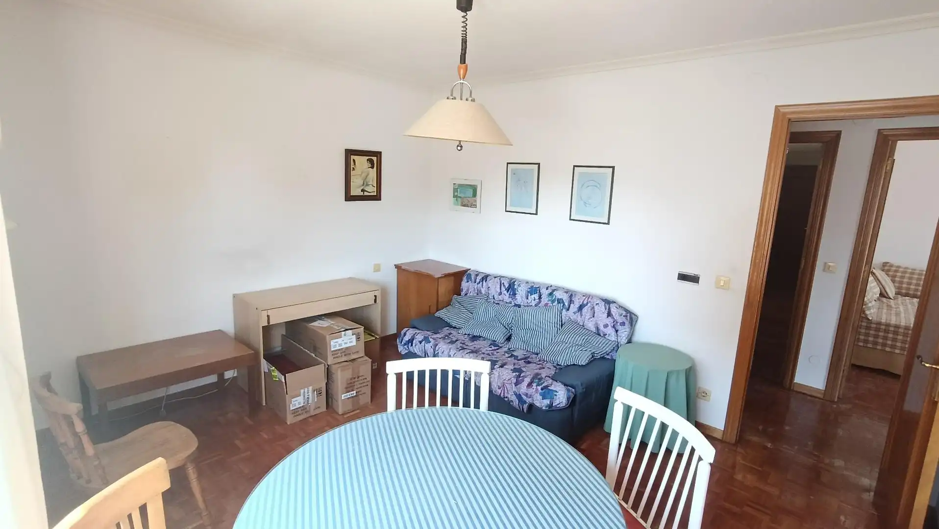 Sala d'estar de Pis en venda en Burgos amb Calefacció, Terrassa i Traster