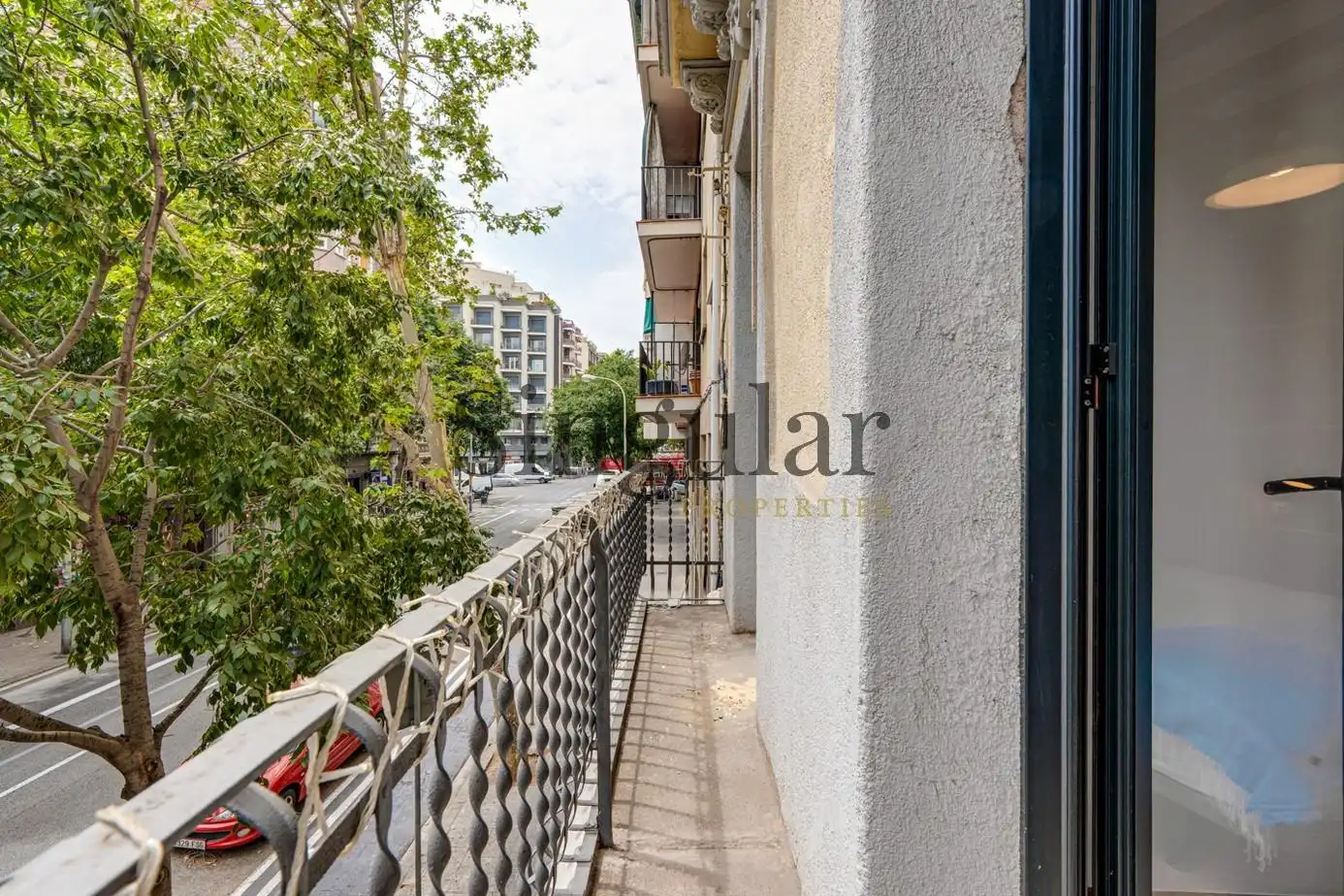 Terrassa de Apartament en venda en Barcelona amb Aire condicionat, Calefacció i Moblat