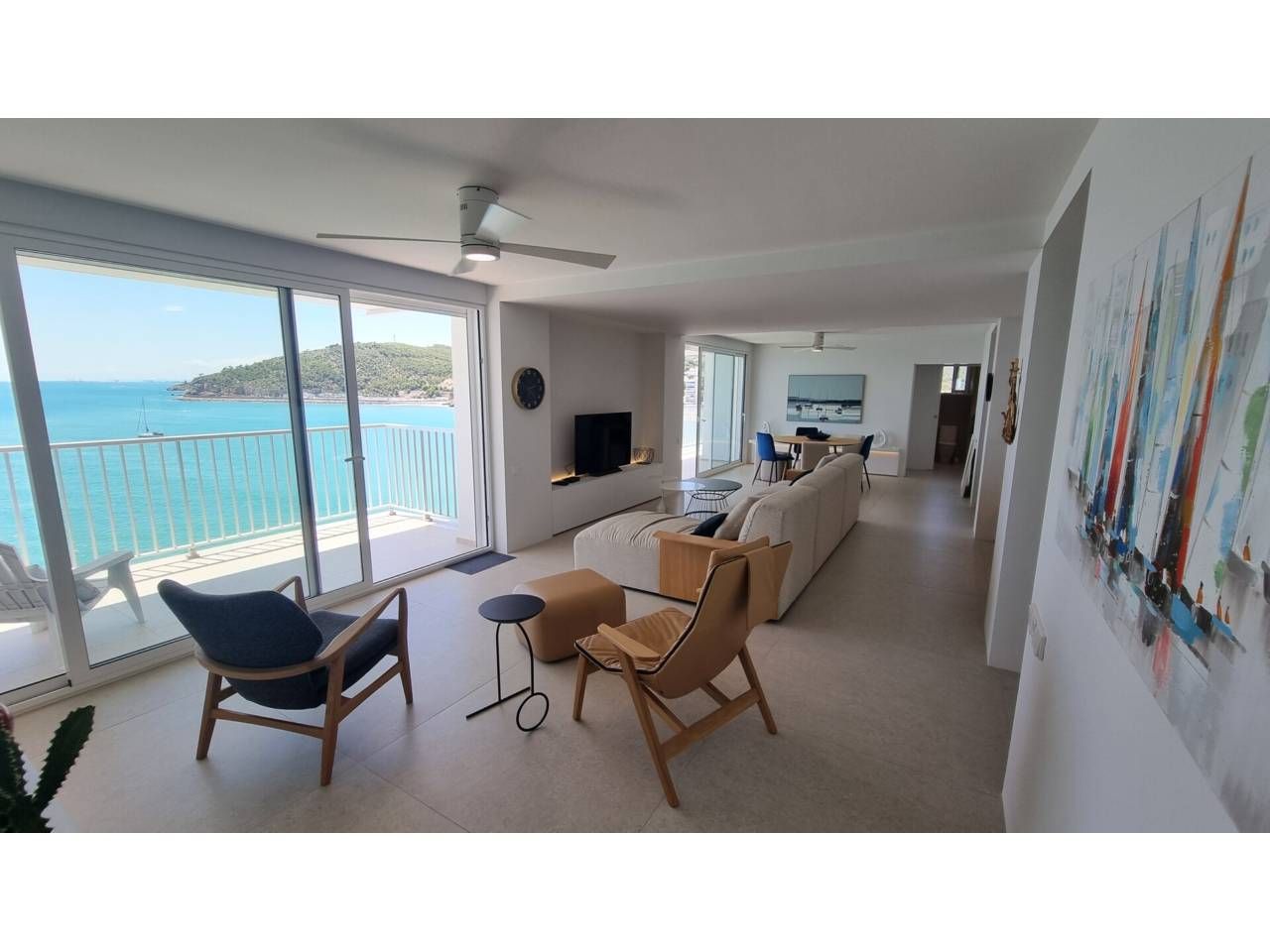 Living room of Flat for sale in Oropesa del Mar / Orpesa  with Furnished, Balcony and Community pool