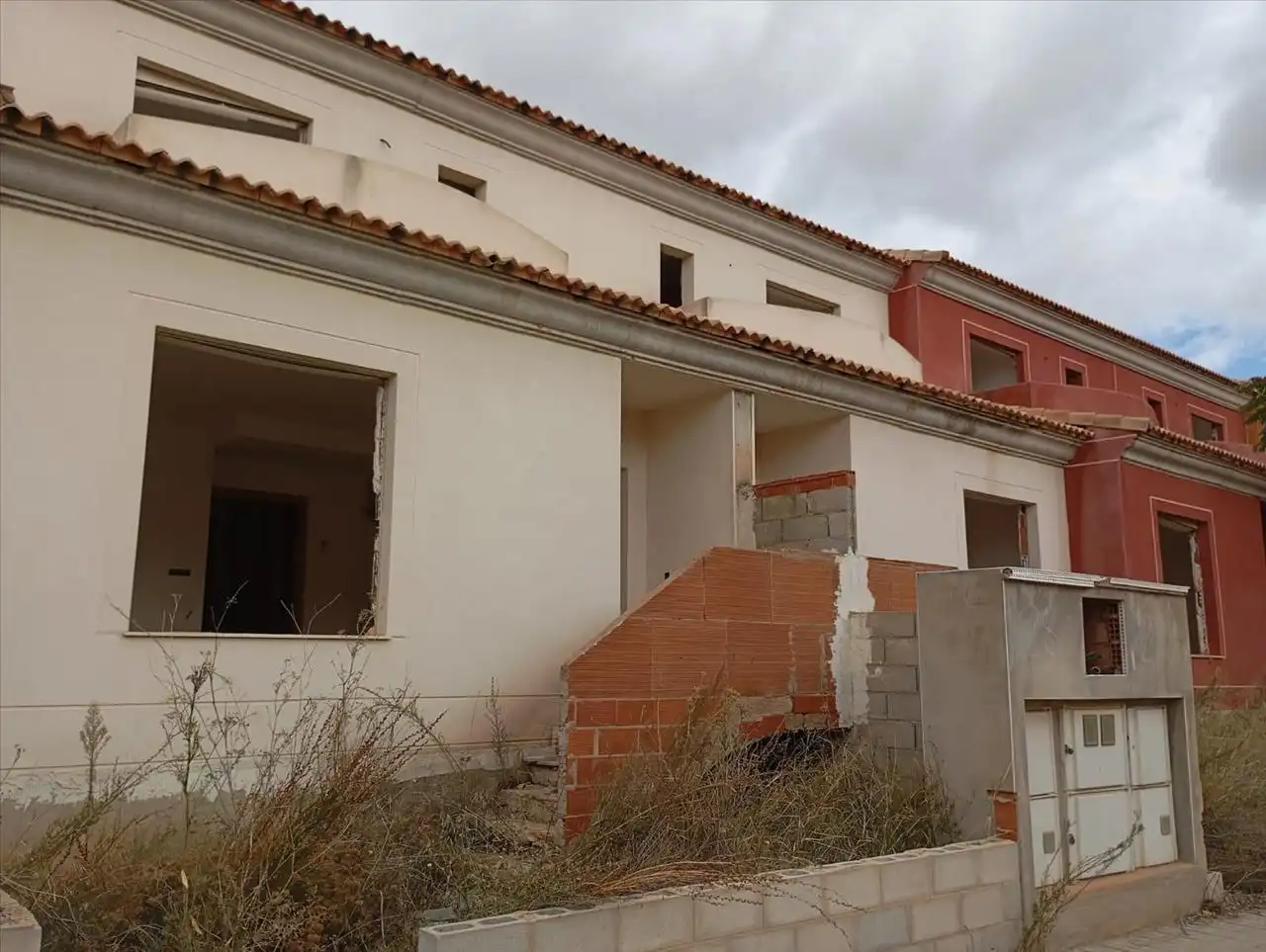Vista exterior de Casa o xalet en venda en Caudete de las Fuentes