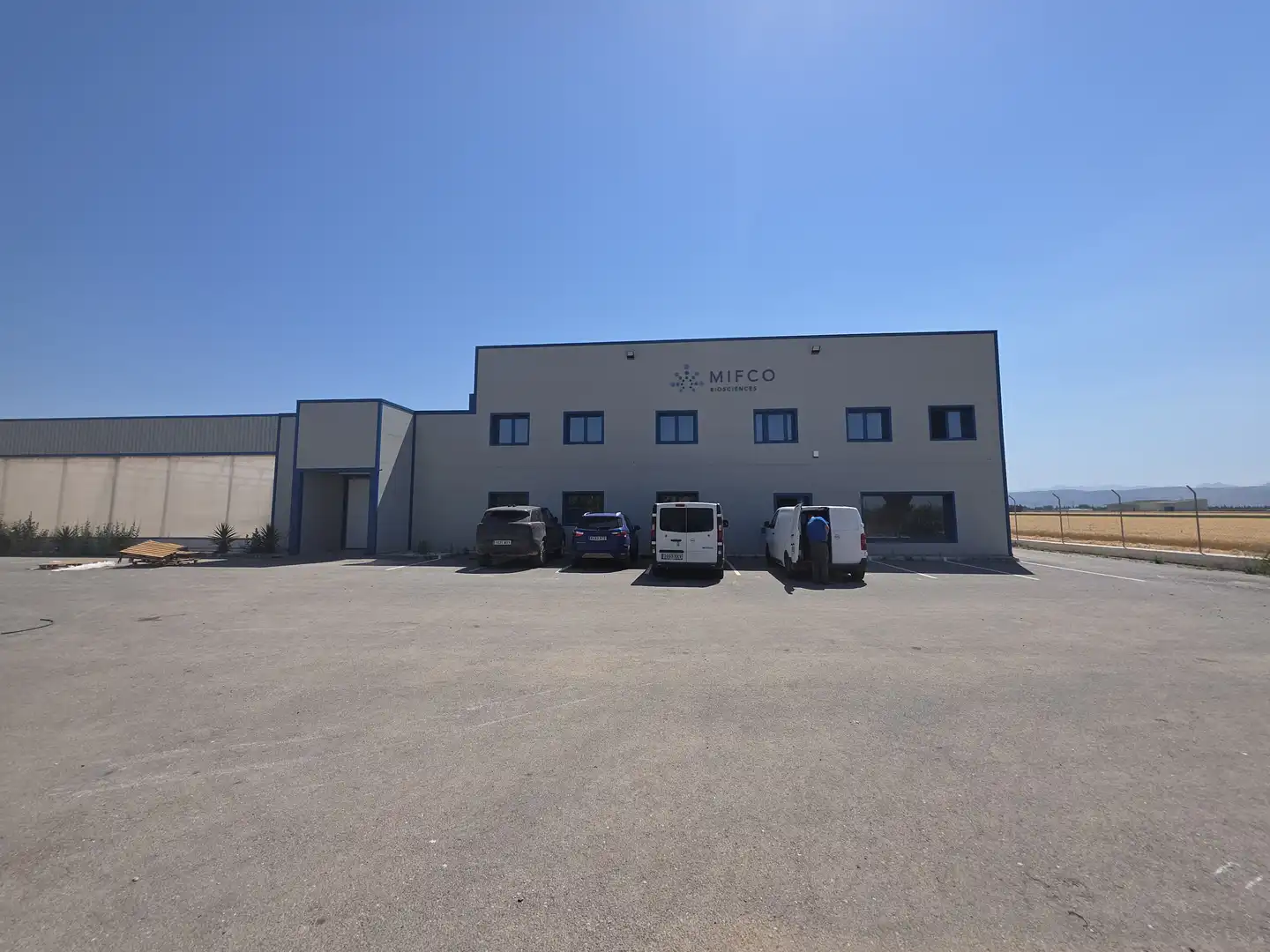 Nau industrial en venda a Zona de la Vega