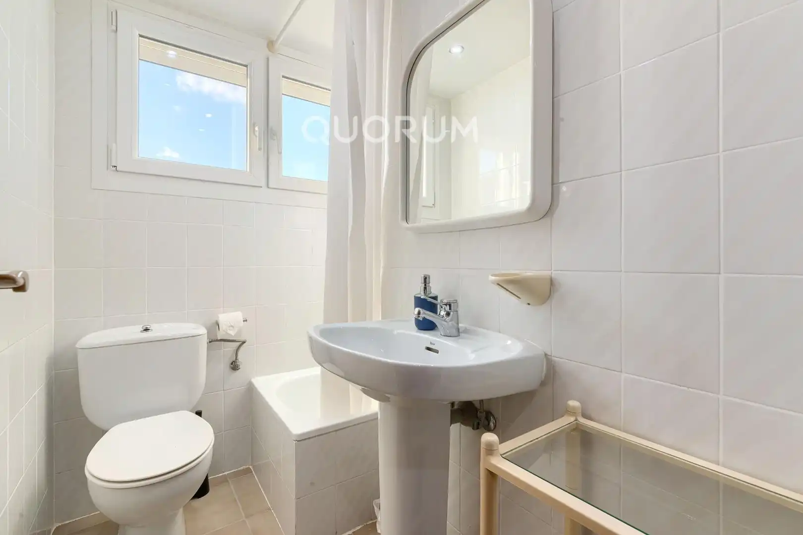 Baño de Piso en venta en Sopela con Calefacción, Terraza y Trastero