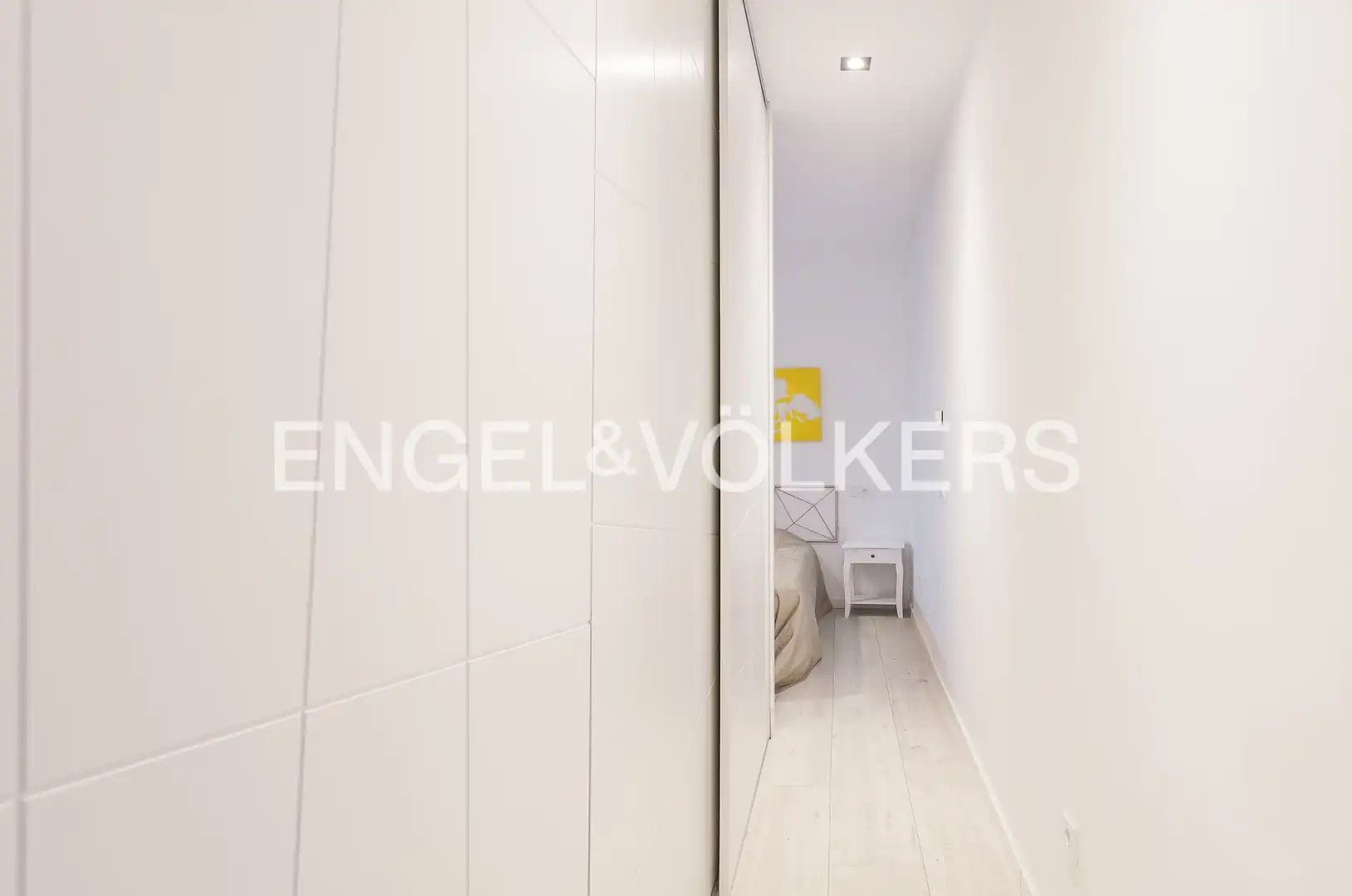 Flat for rent in Madrid  with Air Conditioner, Heating and Balcony