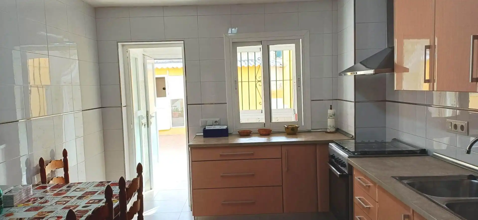 Cocina de Planta baja de alquiler en  Palma de Mallorca con Jardín privado, Terraza y Trastero