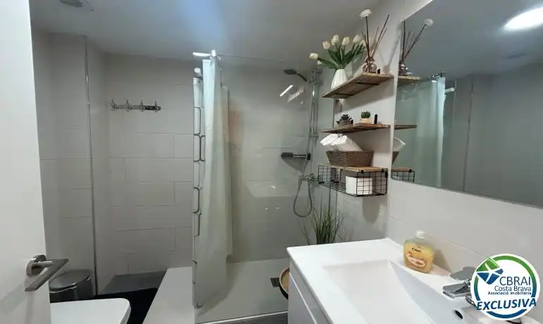 Studio zum Verkauf in Carrer Port Empordà 84, imagen 4