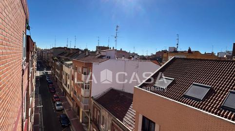 Foto 4 de Piso en venta en Calle Sevilla, Delicias, Valladolid