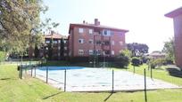 Exterior view of Flat for sale in El Escorial  with Terrace and Swimming Pool