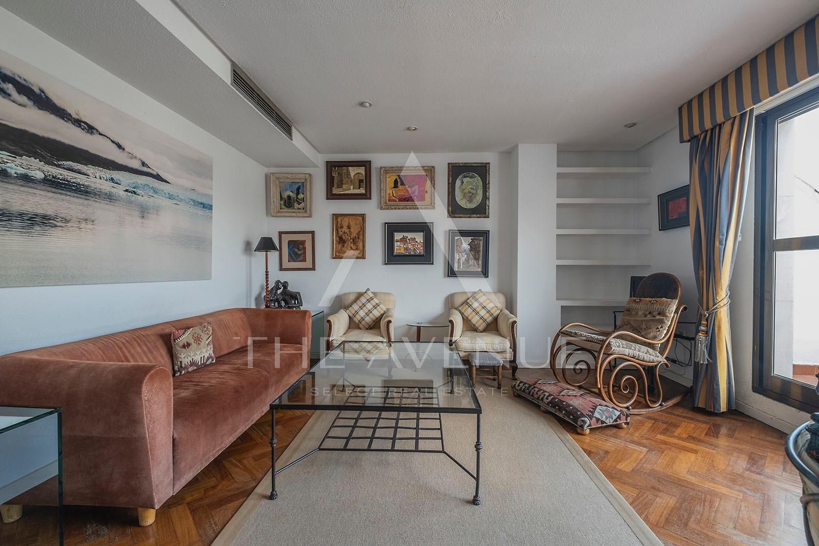 Sala d'estar de Àtic en venda en  Madrid Capital amb Aire condicionat, Calefacció i Terrassa