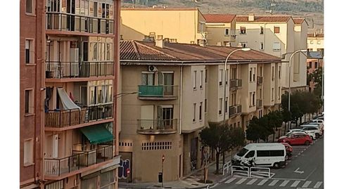 Foto 2 de Piso en venta en Calle Vidángoz, Rochapea, Pamplona / Iruña