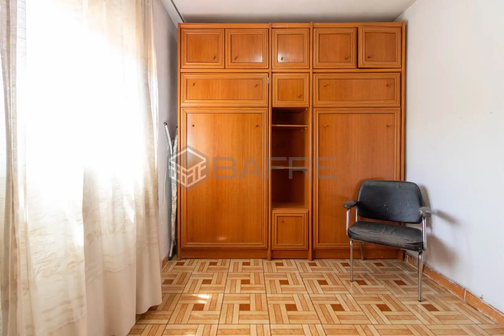 Habitación de Piso en venta en Madrid con Terraza