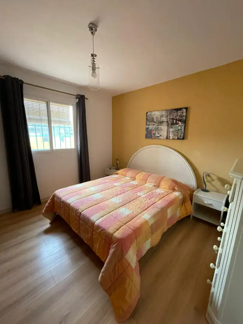 Dormitori de Finca rústica en venda en Cártama amb Aire condicionat, Jardí privat i Terrassa