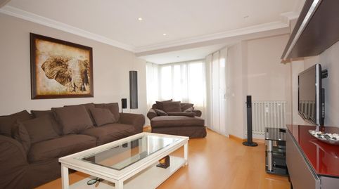 Photo 3 of Flat for rent in Calle del Coso, 87, Alfonso, Zaragoza Capital