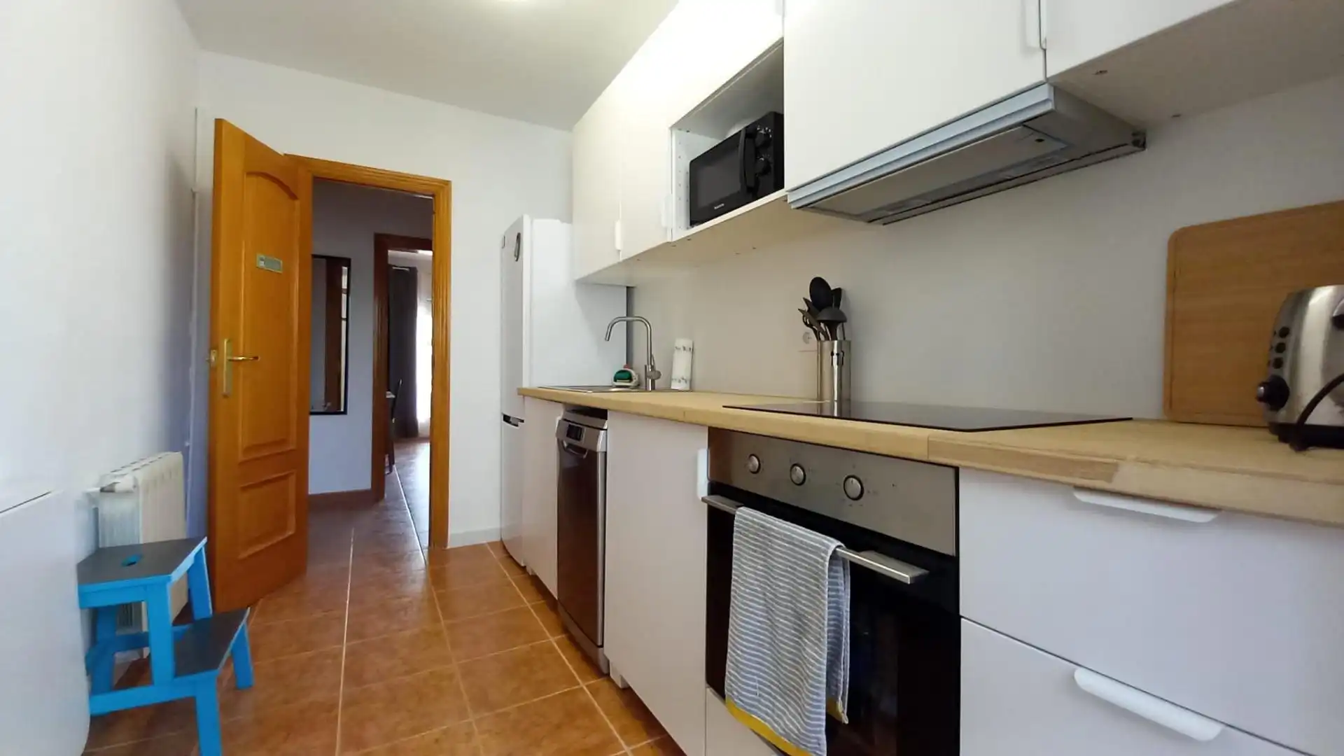 Cuina de Pis de lloguer en Vilanova i la Geltrú amb Calefacció, Terrassa i Balcó