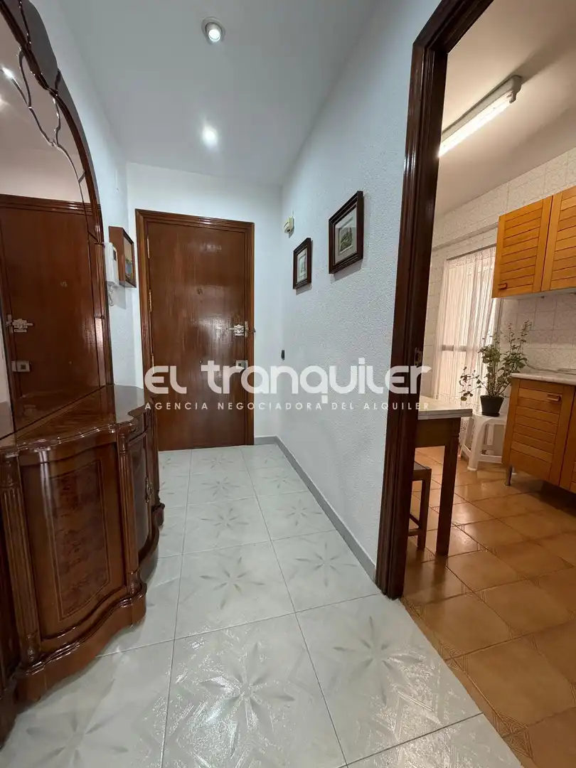 Flat for rent in Calle Ampurdan, Zarzaquemada