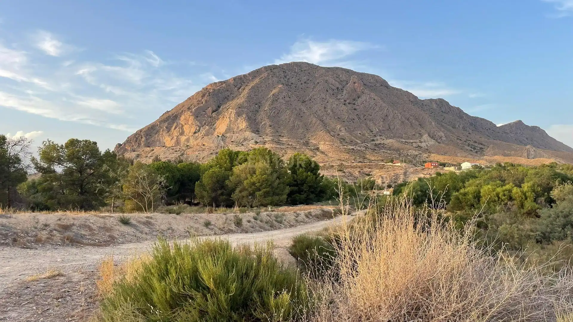 Vista exterior de Terreno en venta en Alicante / Alacant
