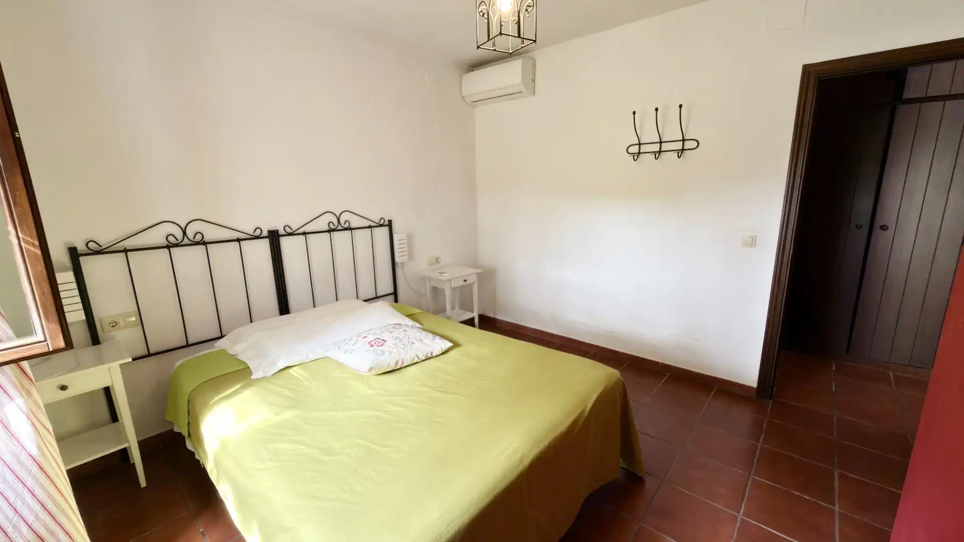 Schlafzimmer von Gebäude zum Verkauf in Almonaster la Real, Huelva