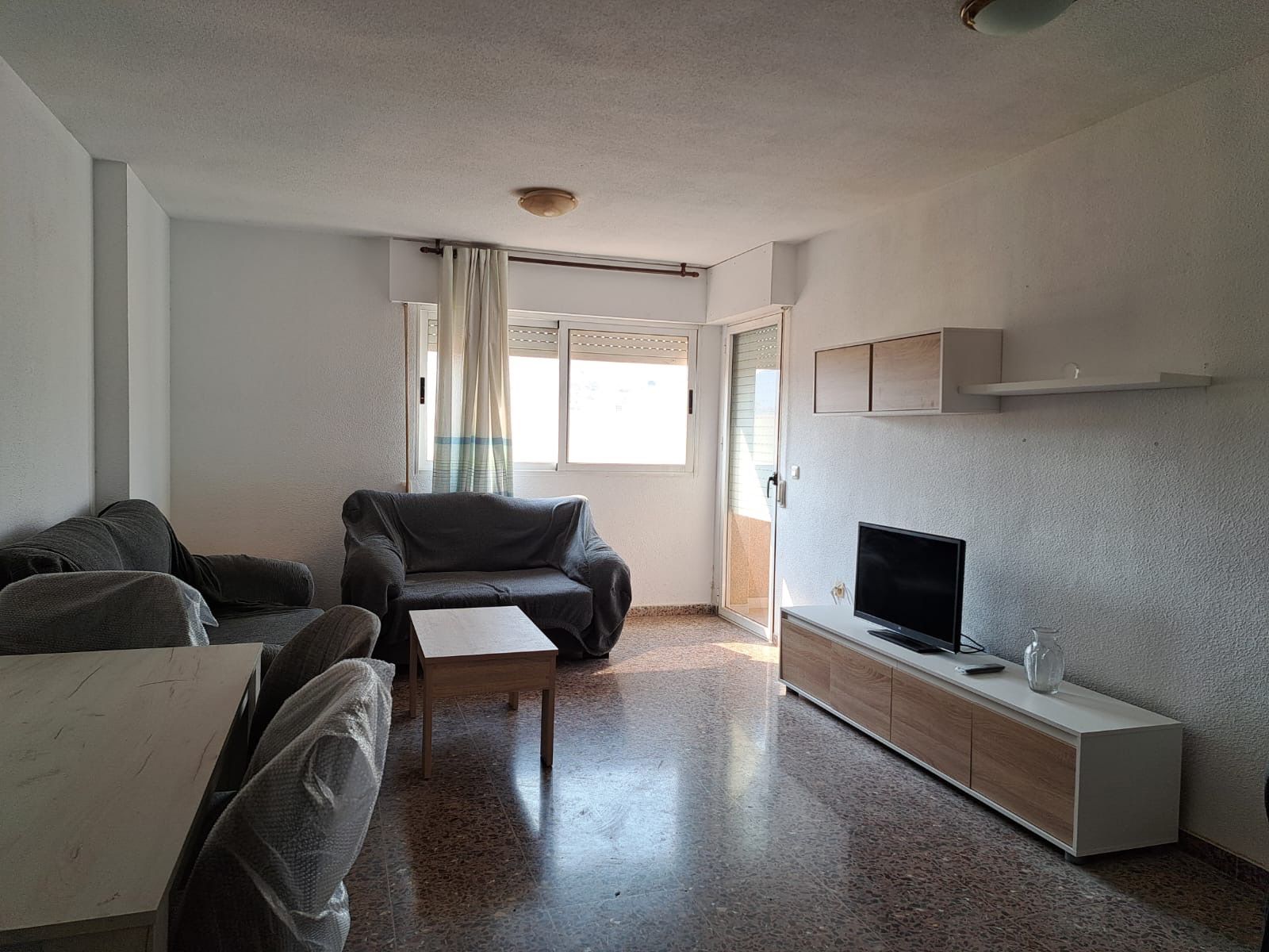 Flat to share in Calle Luis Pasteur, 8, San Ginés
