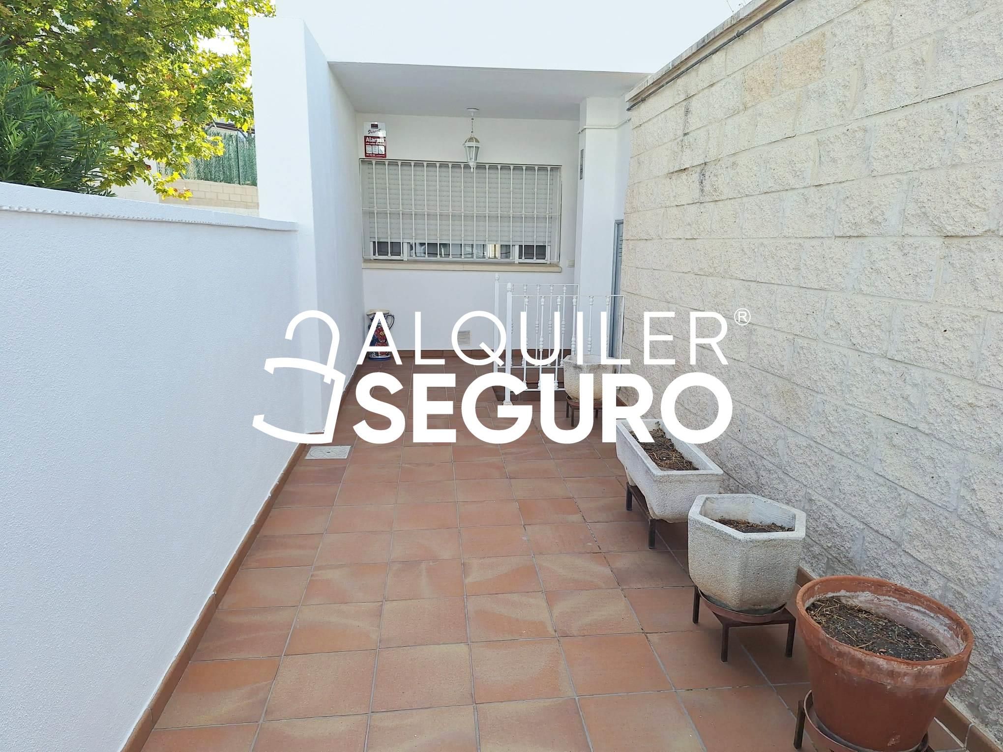 Garden of House or chalet to rent in  Toledo Capital  with Air Conditioner, Heating and Terrace