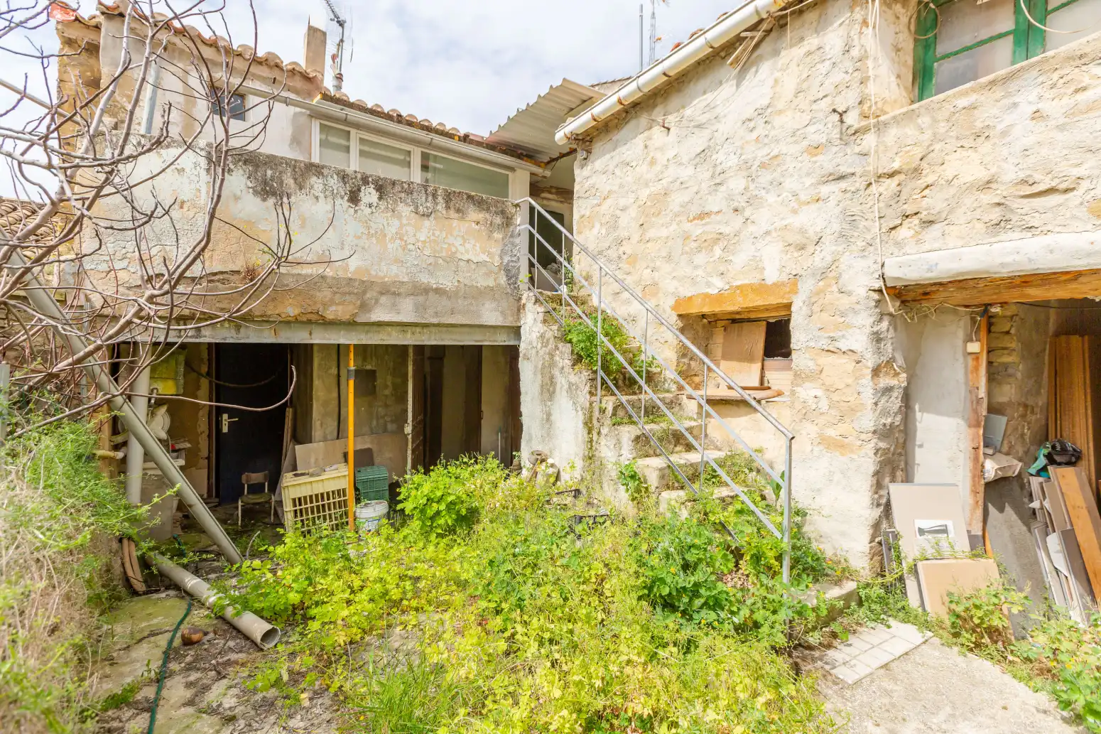 Vista exterior de Casa o xalet en venda en Tafalla amb Parquet