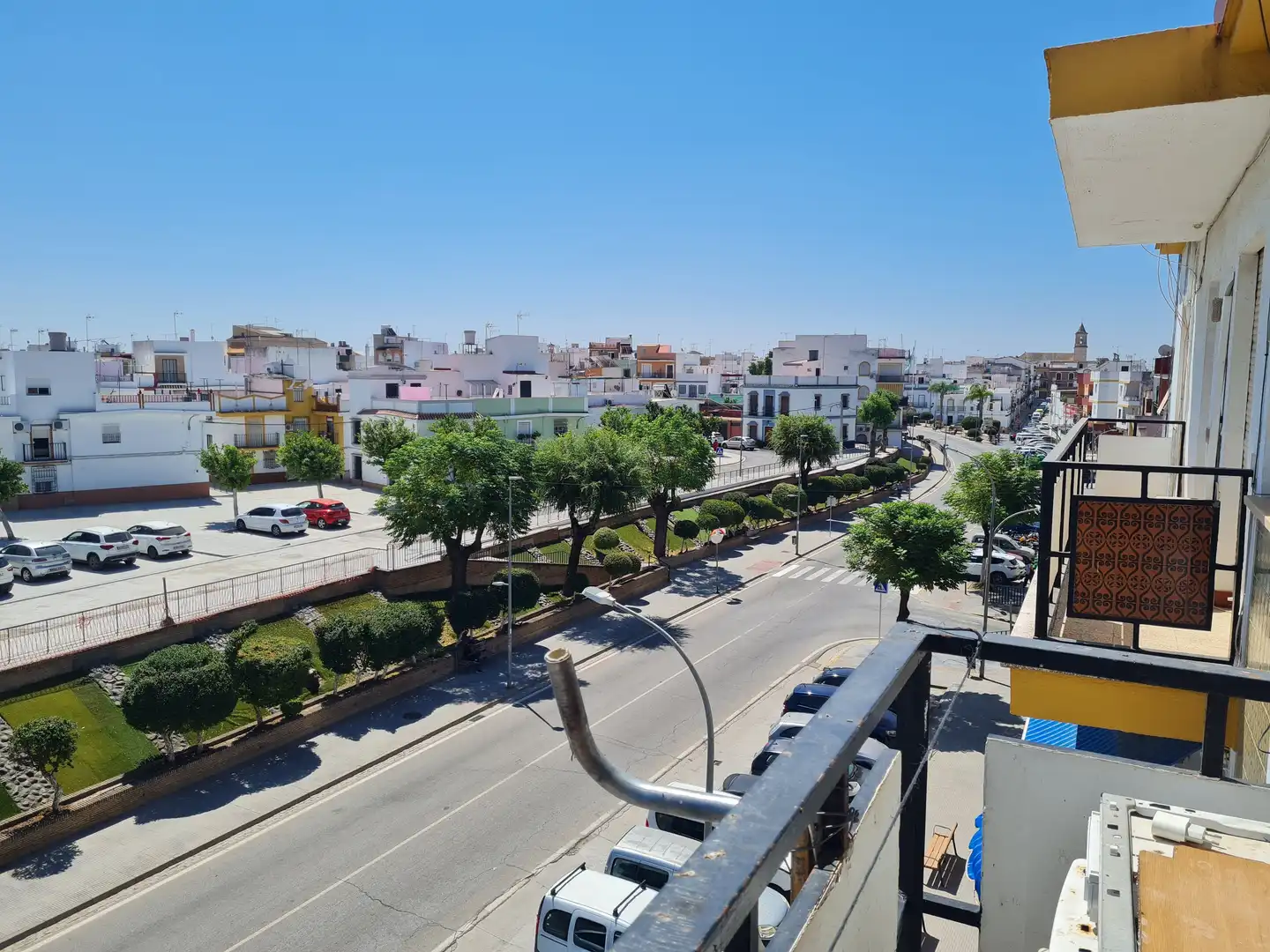 Exterior view of Flat for sale in Cantillana  with Balcony