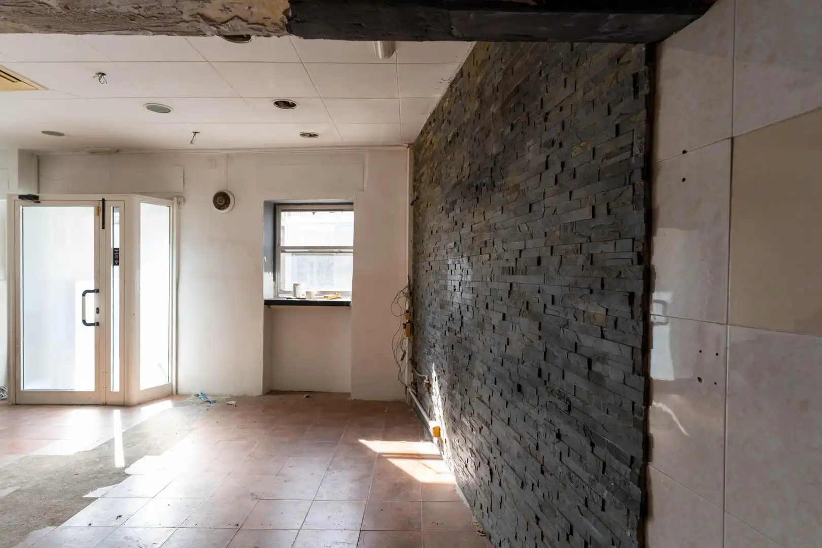 Commercial properties for sale in Olesa de Montserrat