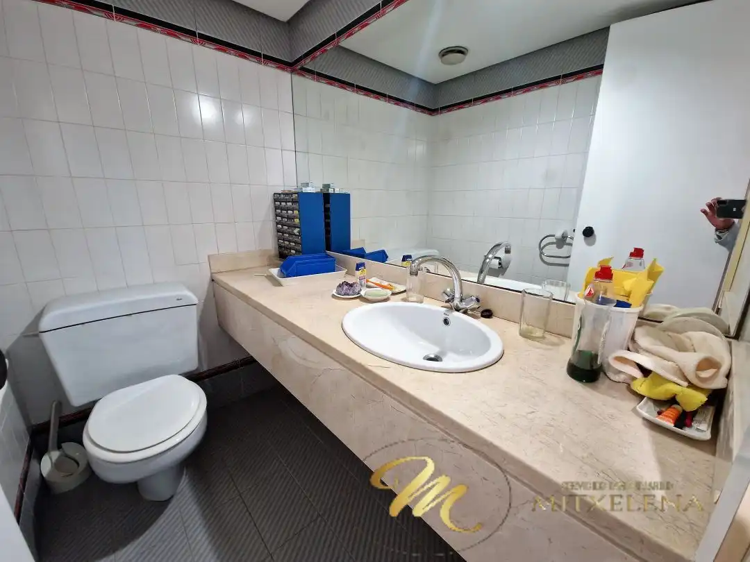 Office space for sale in Las Arenas, imagen 4