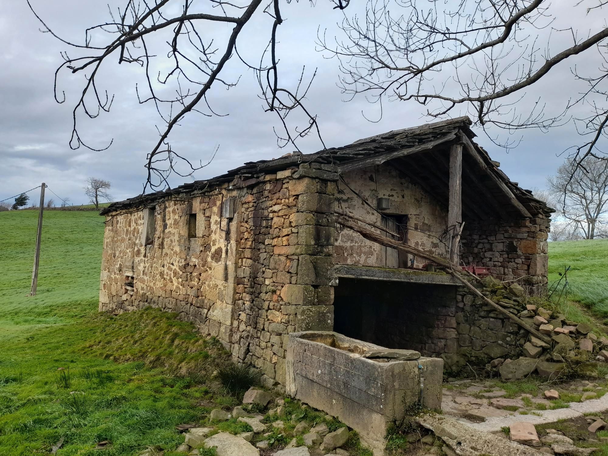 Vista exterior de Casa o xalet en venda en Selaya
