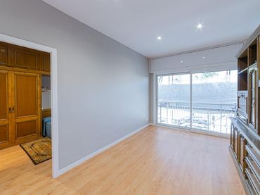 Apartament amb ascensor en venda a Les Corts