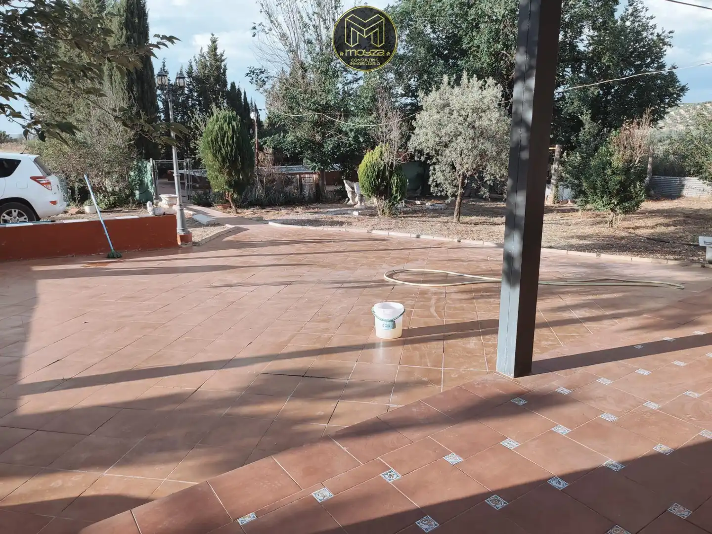 Terrassa de Casa o xalet en venda en Jaén amb Piscina